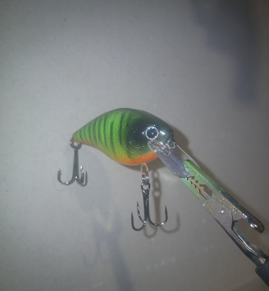 1.5 Square Bill Crankbait in Fire Tiger pattern